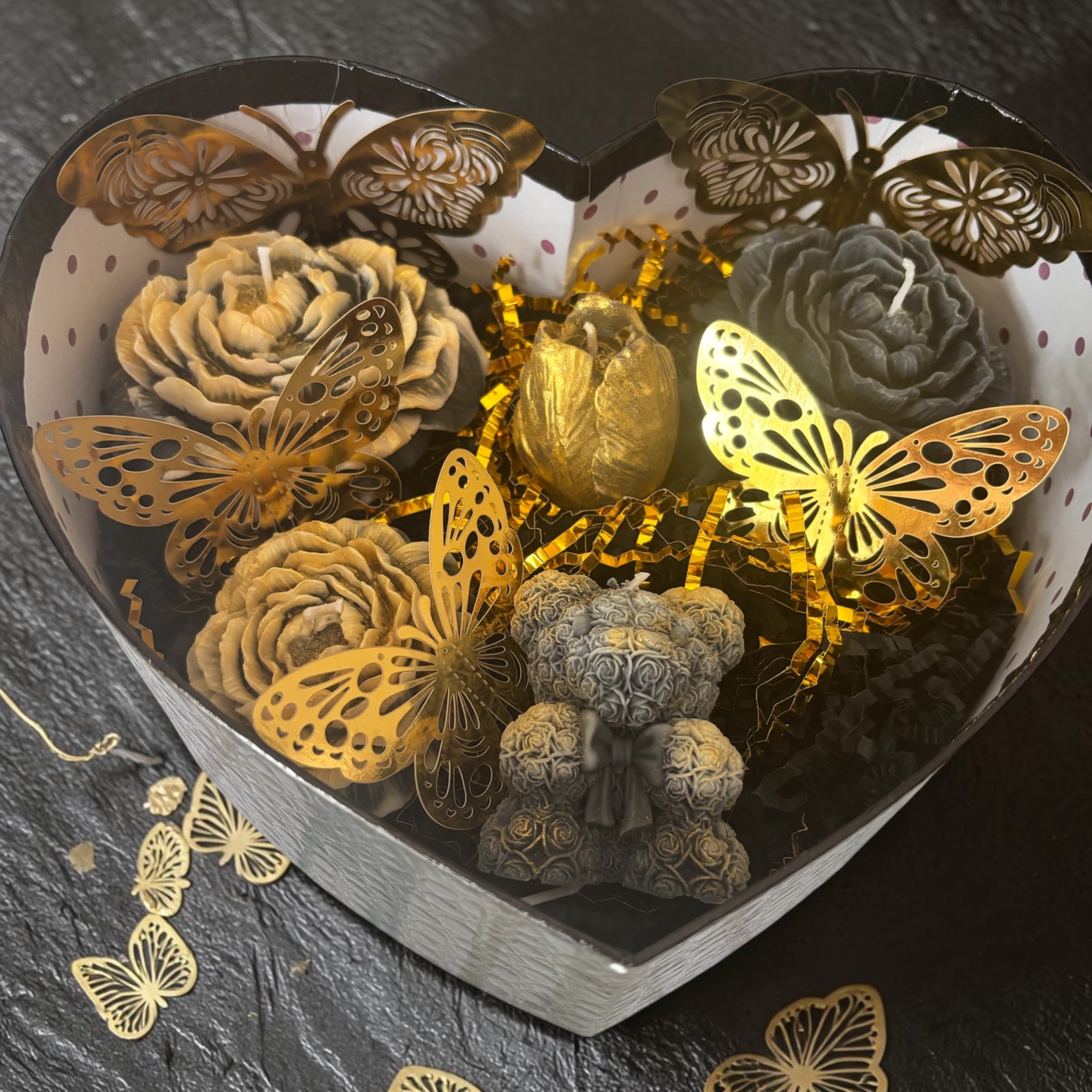 Black Heart Candle Arrangement